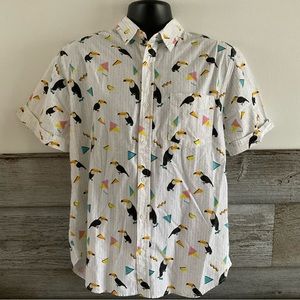 Joe Marlin toucan colorful print button down shirt size medium (I1)